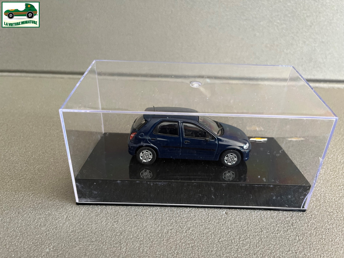 Voiture miniature Américaine Chevrolet Celta Super 1.4 2006 Opel Corsa au 1/43