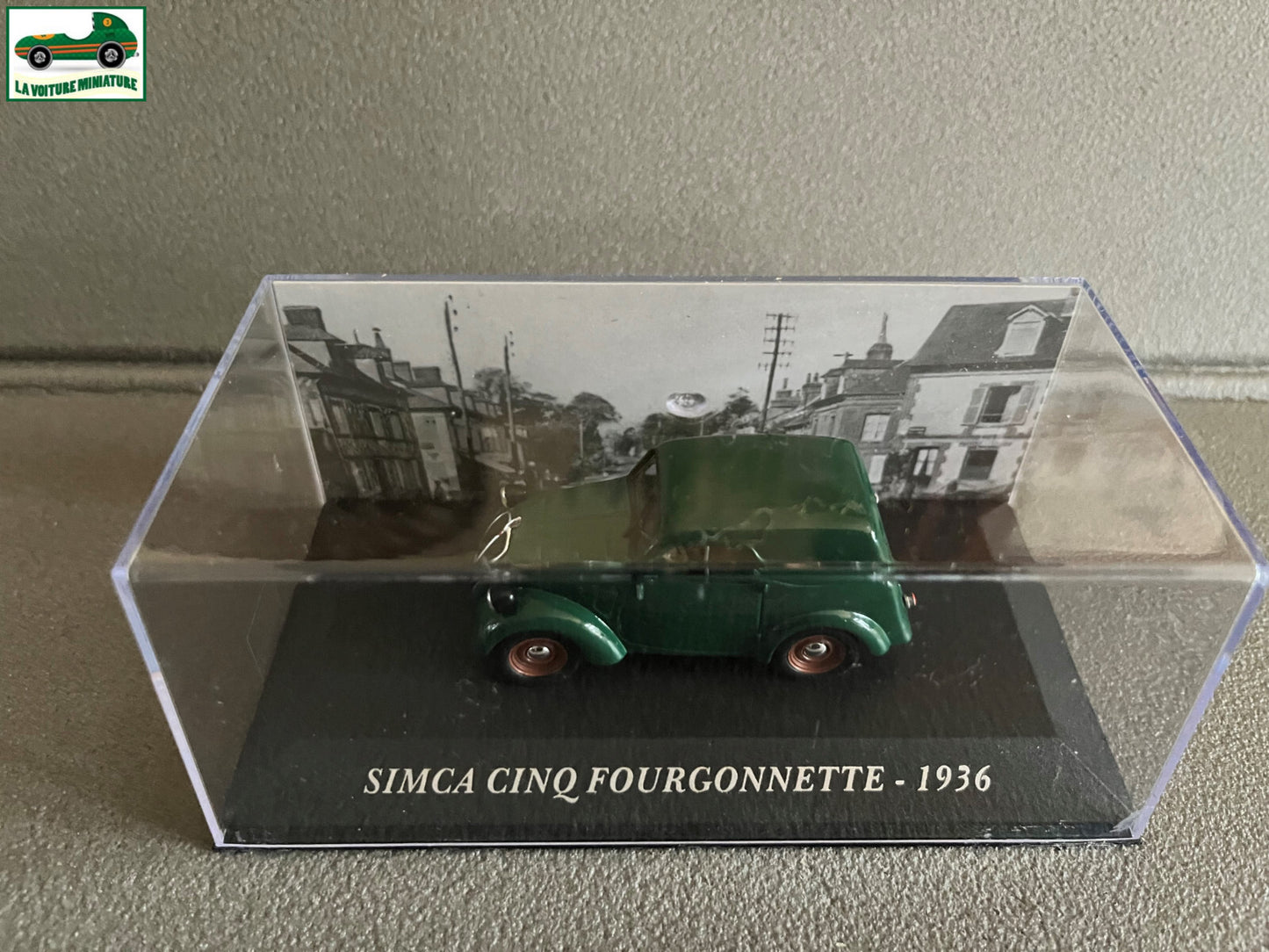 Voiture Miniature Simca Cinq Fourgonnette 1936 au 1/43 Ixo Altaya
