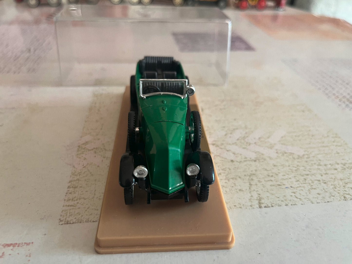 Voiture Miniature Renault 40cv 1926 Découvrable Solido au 1/43