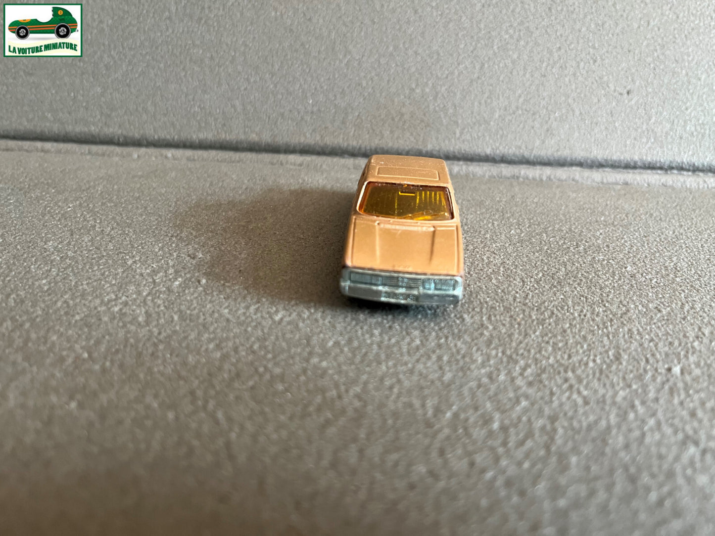 Ancienne Miniature Voiture Peugeot 604 MiniJet Norev France 1/64