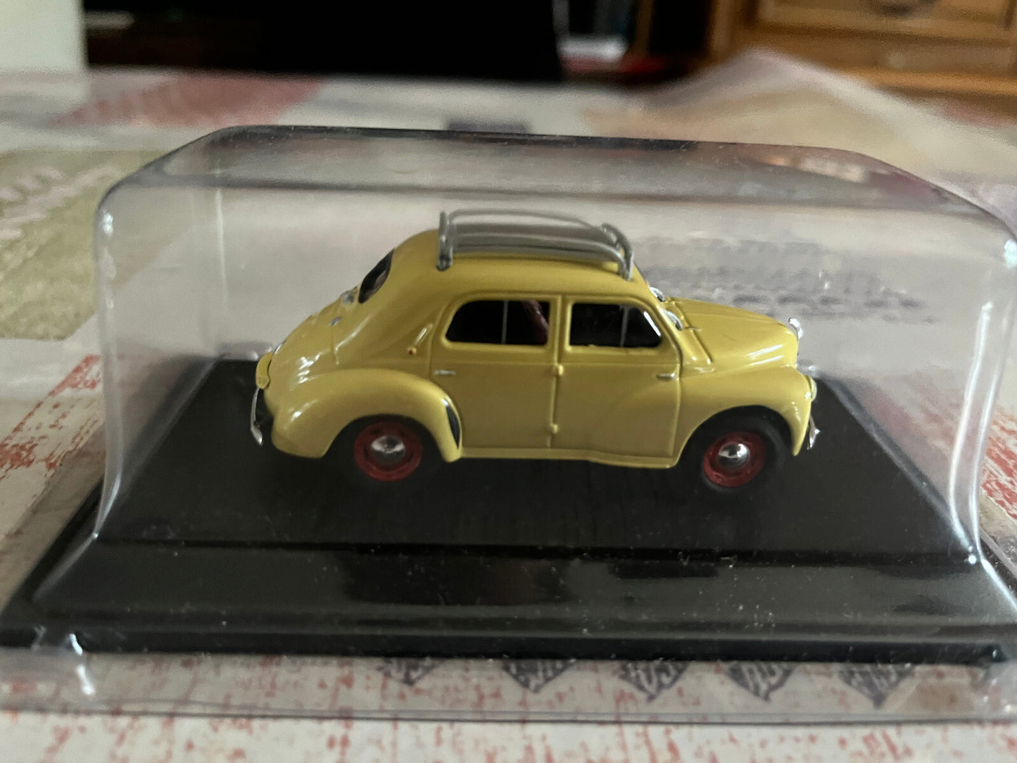 Voiture miniature Renault 4CV 4 CV Type R 1060 1947 1/43