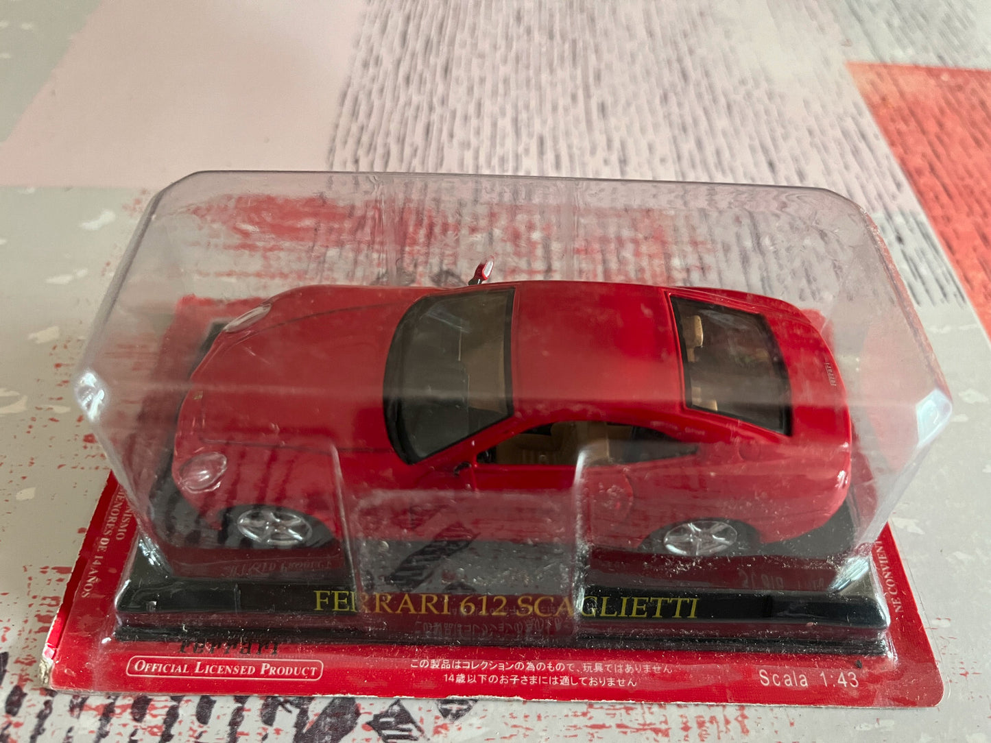 Voiture miniature Collection Ferrari 612 Scaglietti Ixo Fabbri au 1/43