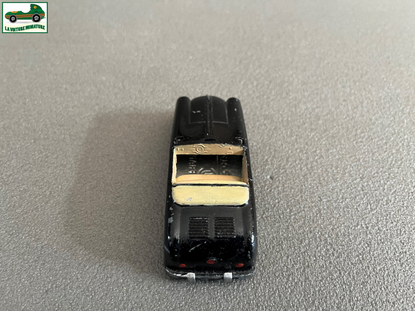 Ancienne Miniature Voiture R de Rovin CIJ France Epave 1/43