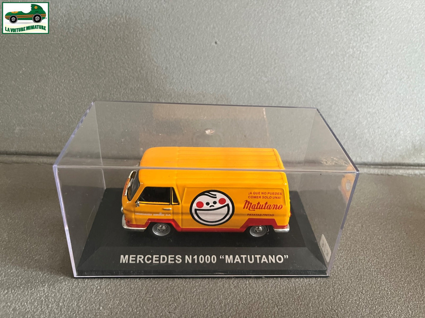 Voiture Miniature Camion Publicitaire Mercedes N1000 Matutano au 1/43