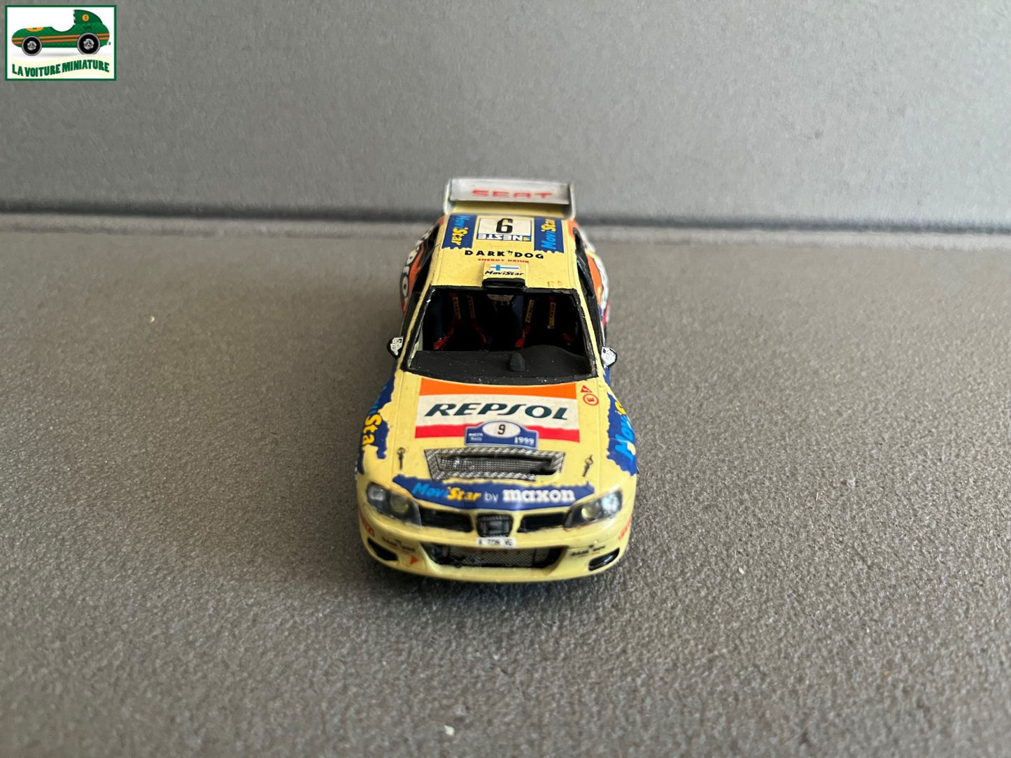 Voiture Miniature Kit monté Seat WRC Provence Moulage au 1/43 Défauts