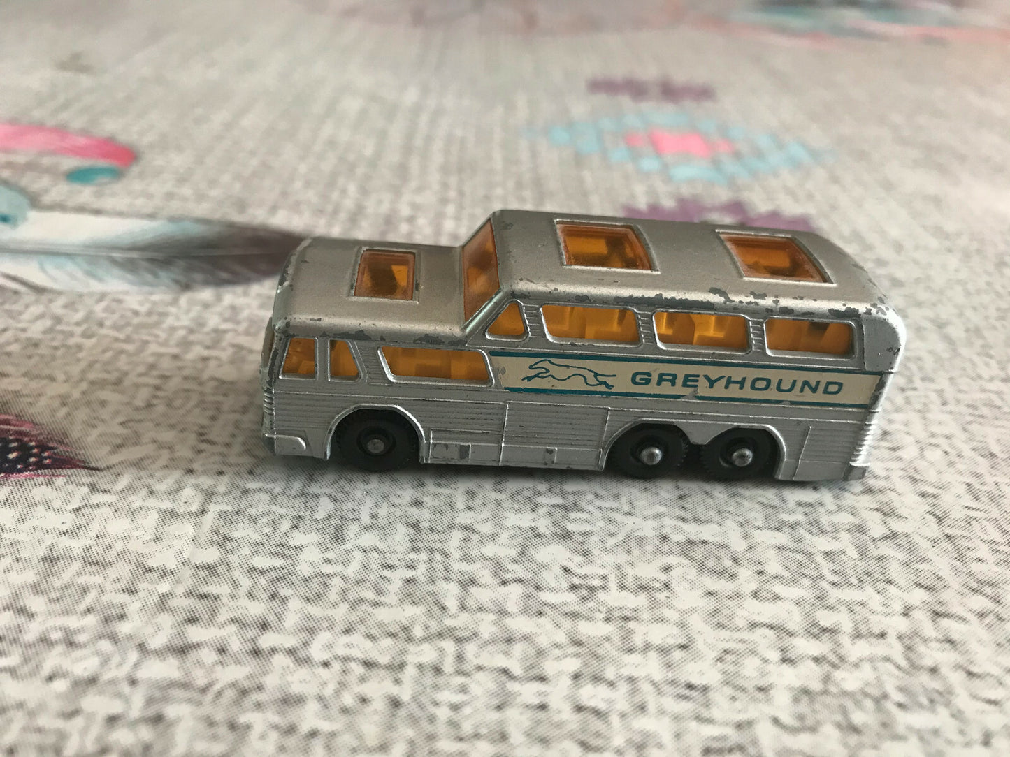 Voiture Miniature Bus Autobus Greyhound Coach Lesney Made In England