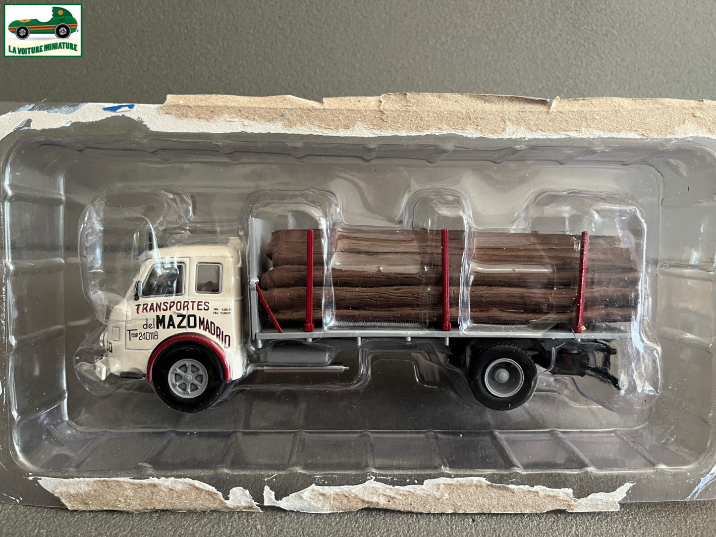 Voiture Miniature Camion Pegaso Transport de Bois Ixo Salvat au 1/43