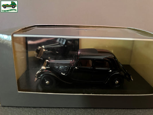 Voiture Miniature Citroen Traction 7 de pré série 1934 Atlas Courtage 1/43