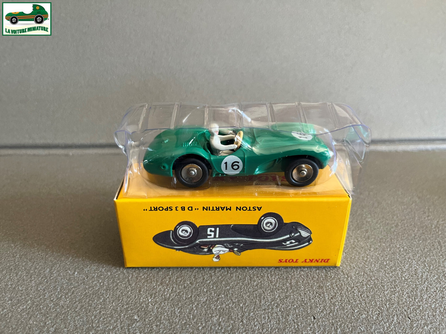 Voiture miniature Aston Martin DB3 Sport 506 Dinky Toys Atlas