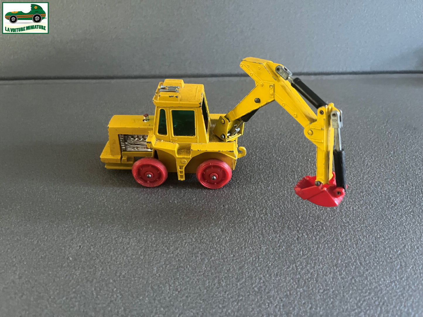 Ancienne Miniature Voiture Muir Hill Tractopelle Matchbox Super Kings 1984 Epave