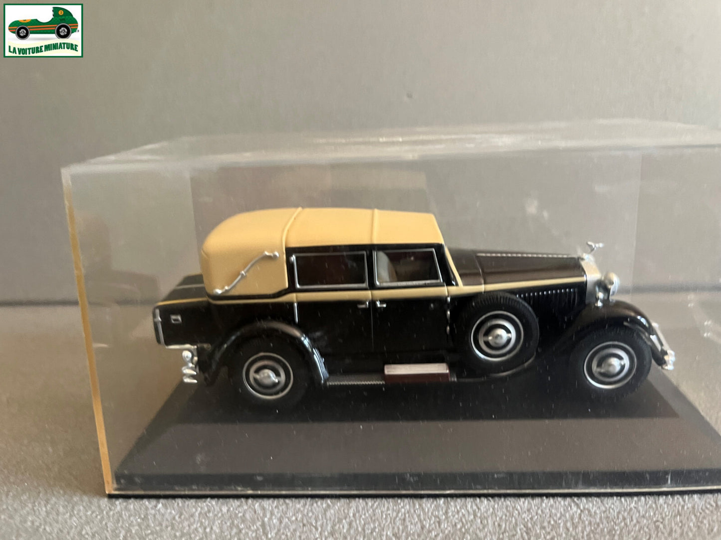 Voiture Miniature Isotta Fraschini Tipo 8 1930 au 1/43
