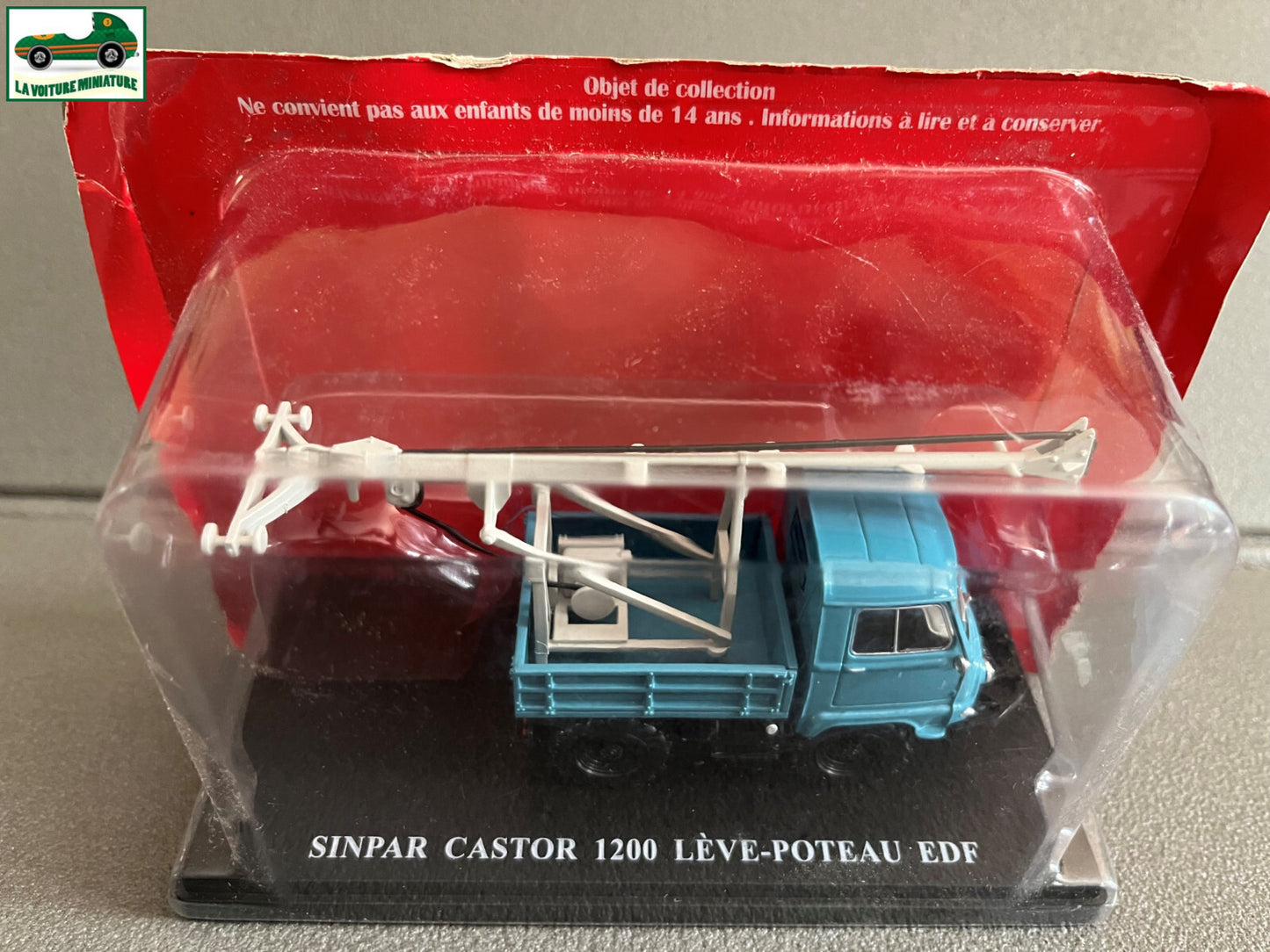 Voiture miniature Renault Sinpar Castor 1200 Leve Poteau EDF Hachette 1/43