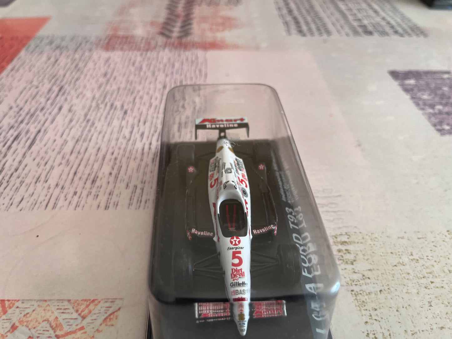 Voiture miniature Lola Ford T93 Indianapolis 500 miles Mansell Altaya 1/43
