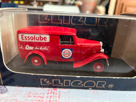 Voiture Miniature Citroen 500 kg Camionnette 1934 Essolube Eligor France 1/43