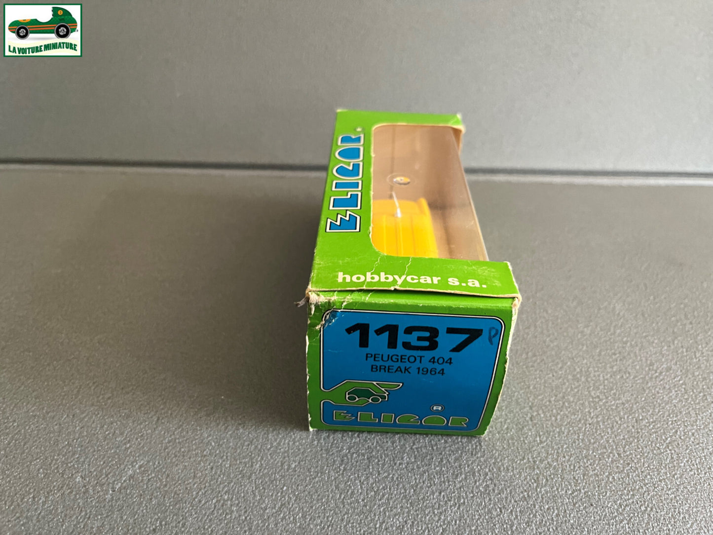Voiture miniature Peugeot 4047 Break 1964 La Poste PTT Eligor France 1/43
