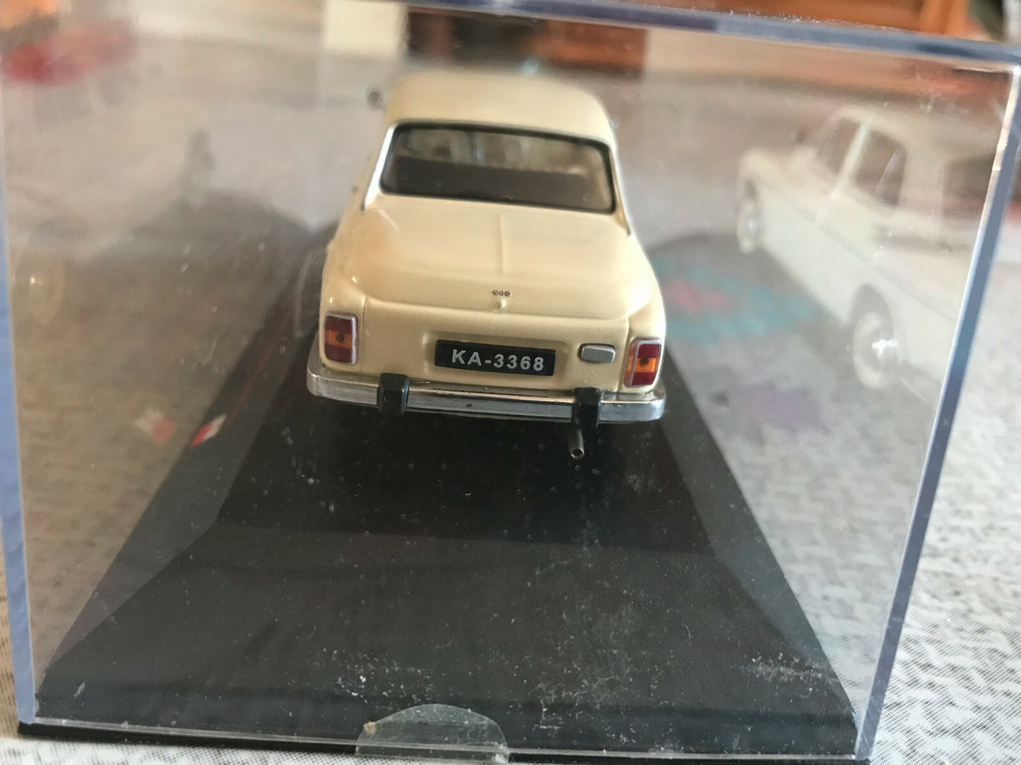 Voiture Miniature 1964 Warszawa 203 IST 119 au 1/43