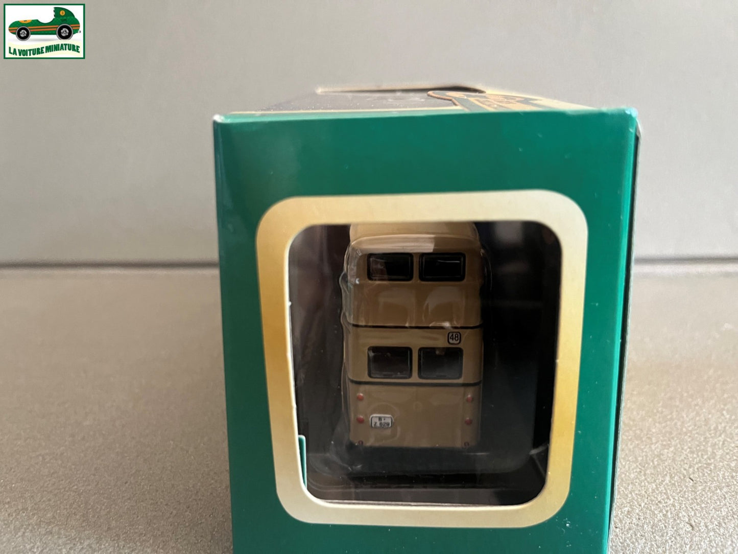 Voiture miniature Bussing D 2 U 1951 Autocar Autobus Bus Collection Atlas 1/72