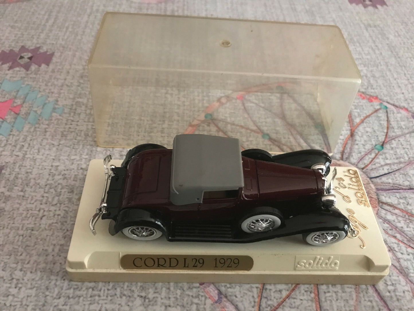 Voiture miniature Cord L29 1929 Solido au 1/43