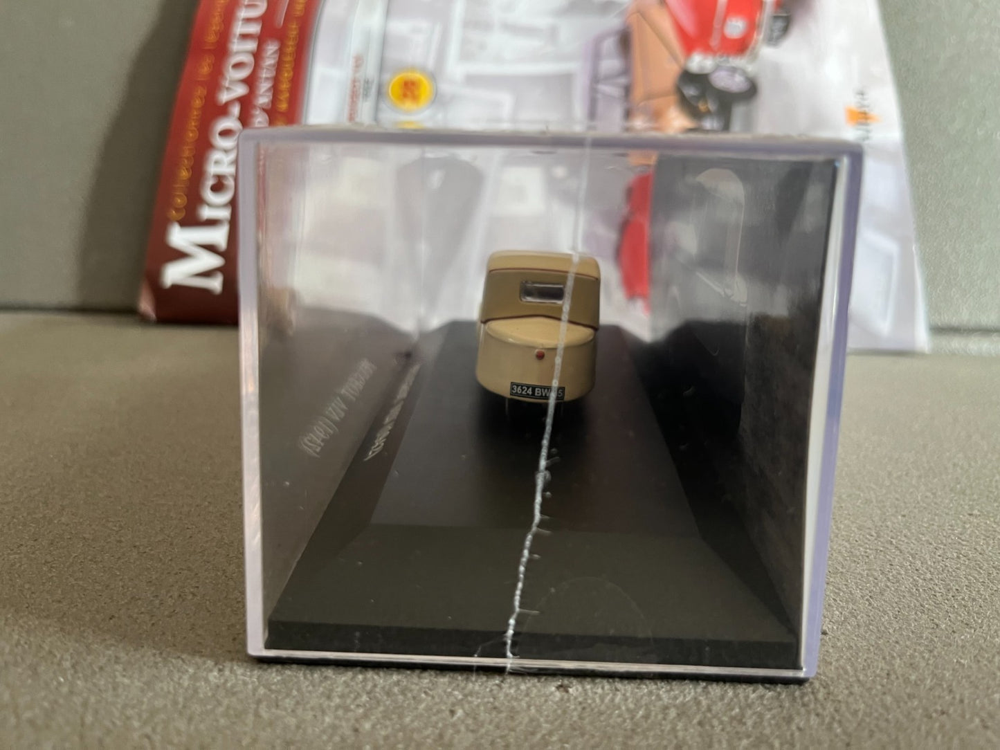 Voiture Miniature Peugeot VLV 1942 Micro-Voitures D'Antan Altaya 1/43