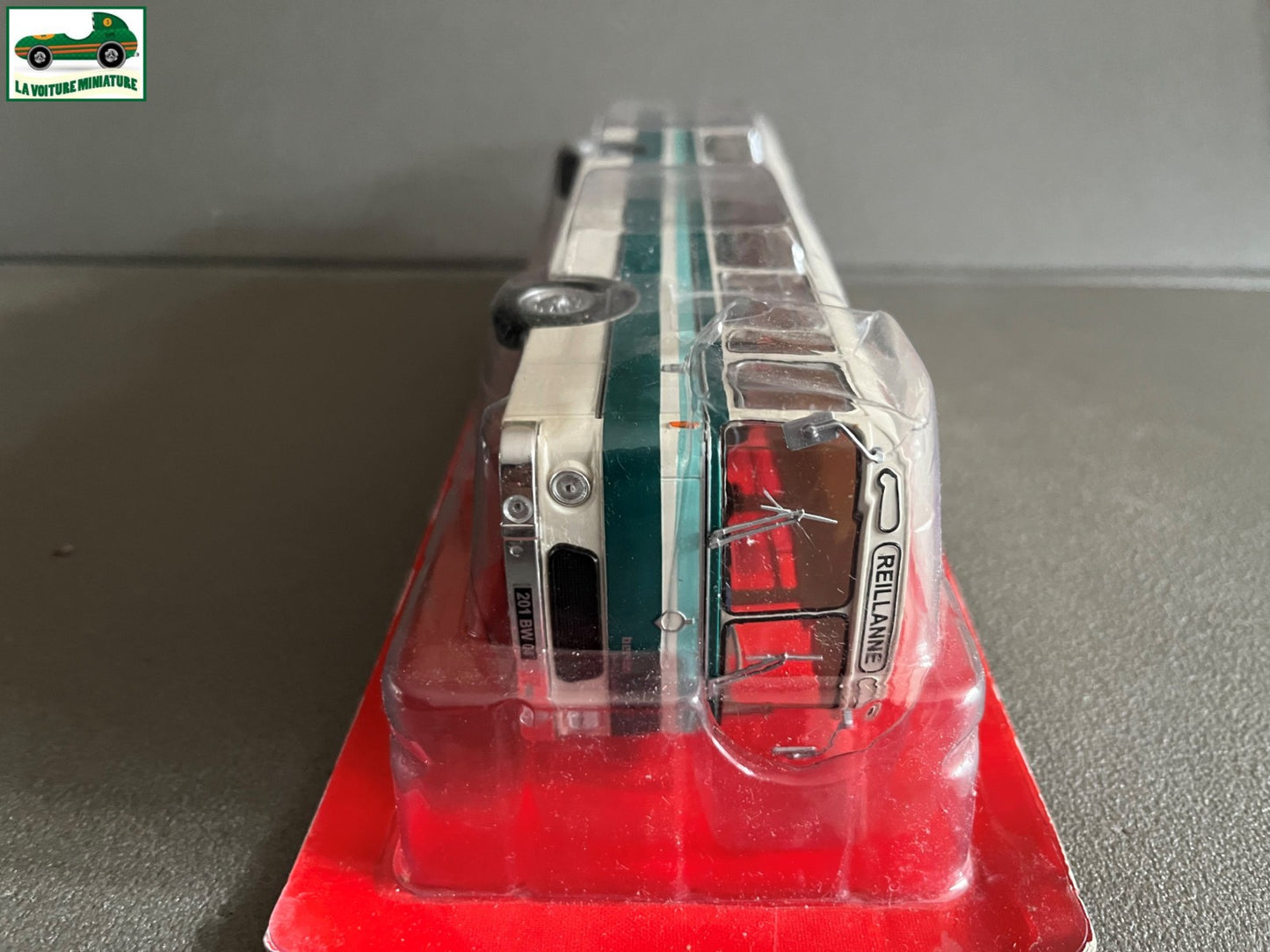 Voiture miniature Berliet PHL 10 1/43 Autobus Autocars du Monde