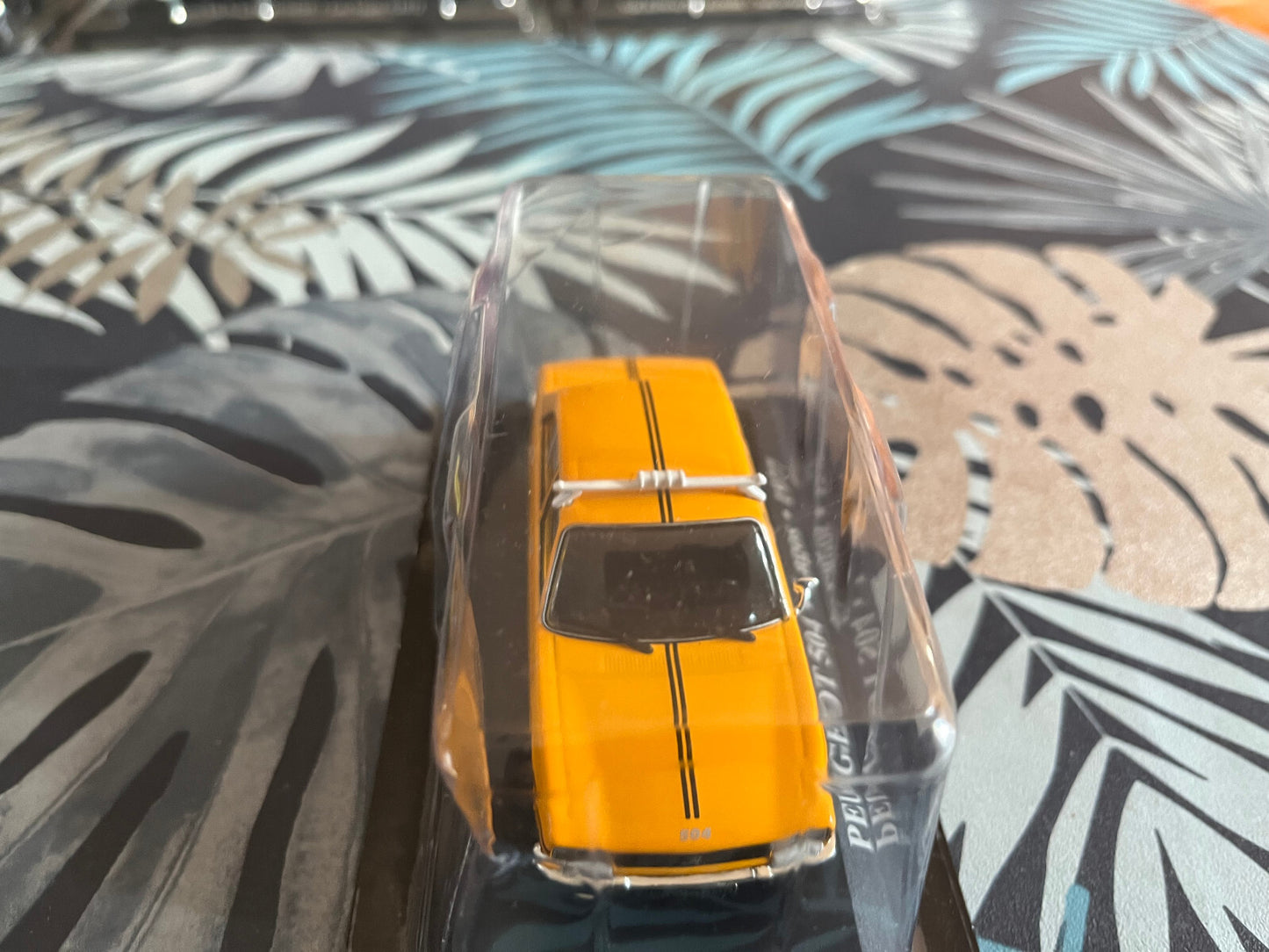 Voiture Miniature Peugeot 504 Lagos 1977 Taxi Du Monde 1/43