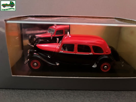 Voiture Miniature Citroen Traction 11 Familiale Taxi 1955 Atlas Courtage 1/43