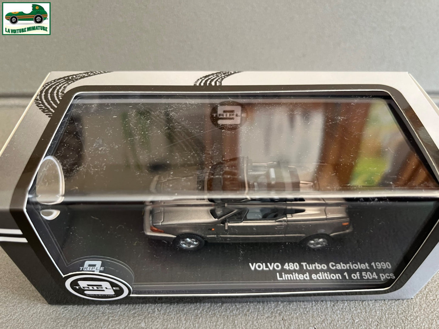 Voiture Miniature Volvo 480 Turbo Cabriolet 1990 Bertone Triple 9 au 1/43