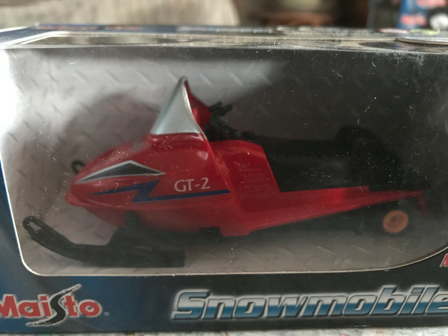 Voiture Miniature Maisto Motorized Snowmobile Scooter des neiges
