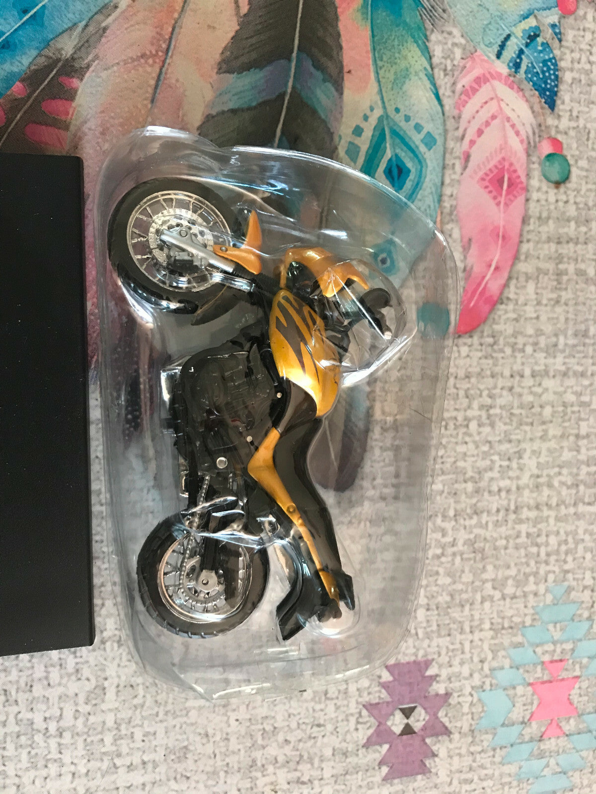 Moto miniature Triumph Tiger Motos à Collectionner Maisto Altaya 1/18