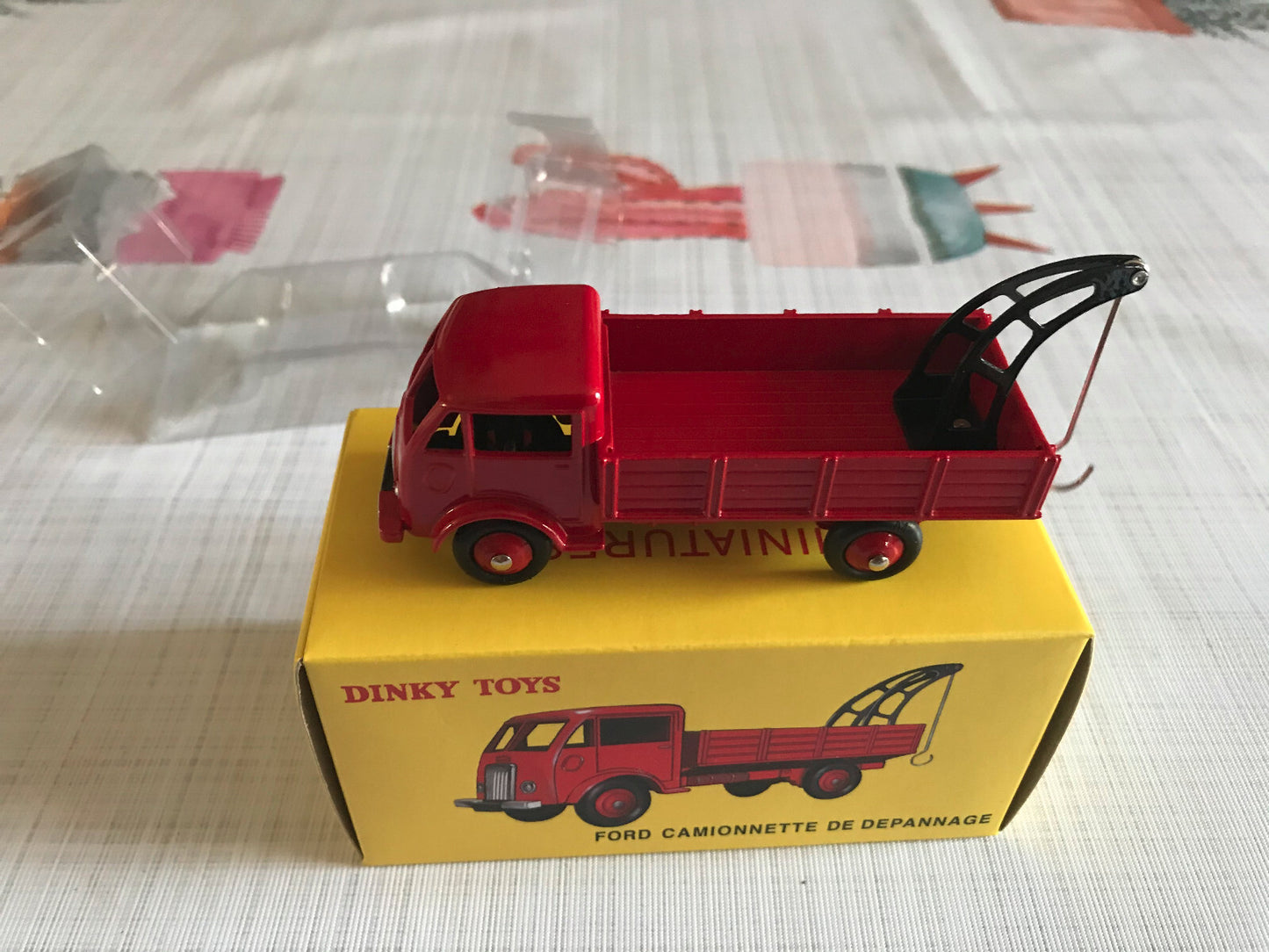 Voiture miniature Camion Ford Camionette de Dépannage Dinky Toys Atlas