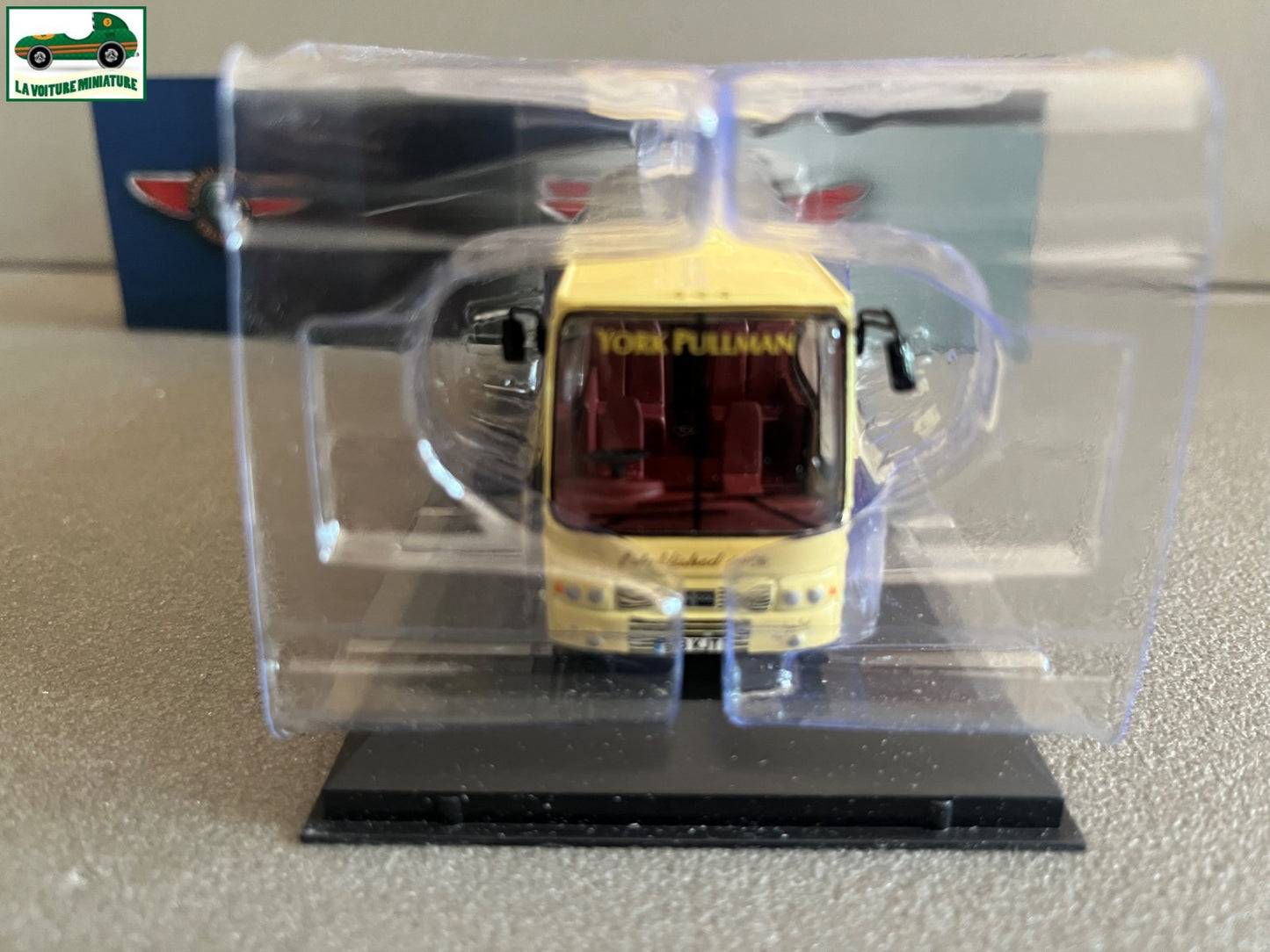 Voiture miniature York Pullman Van Hool T8 Autobus Bus Autocar Atlas 1/72