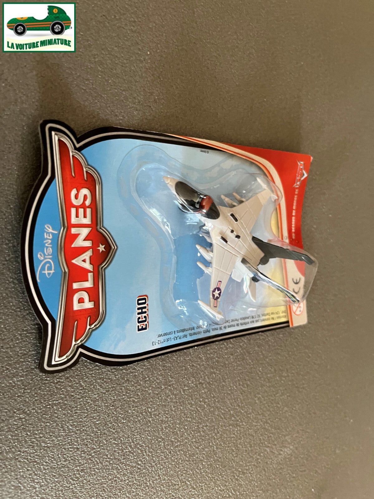 Miniature Cars Disney Pixar Avion Planes Echo Plastique DHP