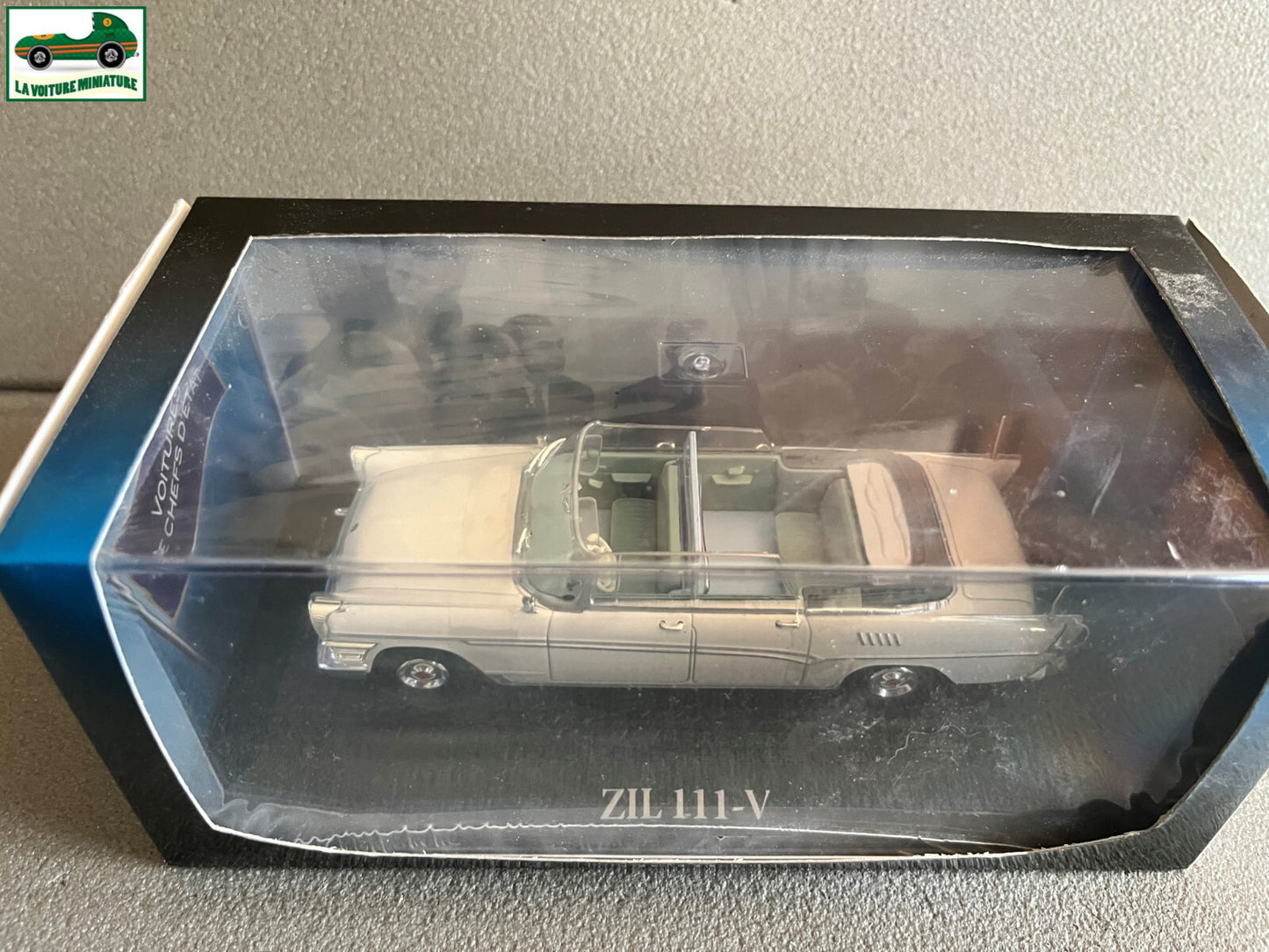 Voiture Miniature ZIL 111-V Brejnev Président Chef Etat 1/43