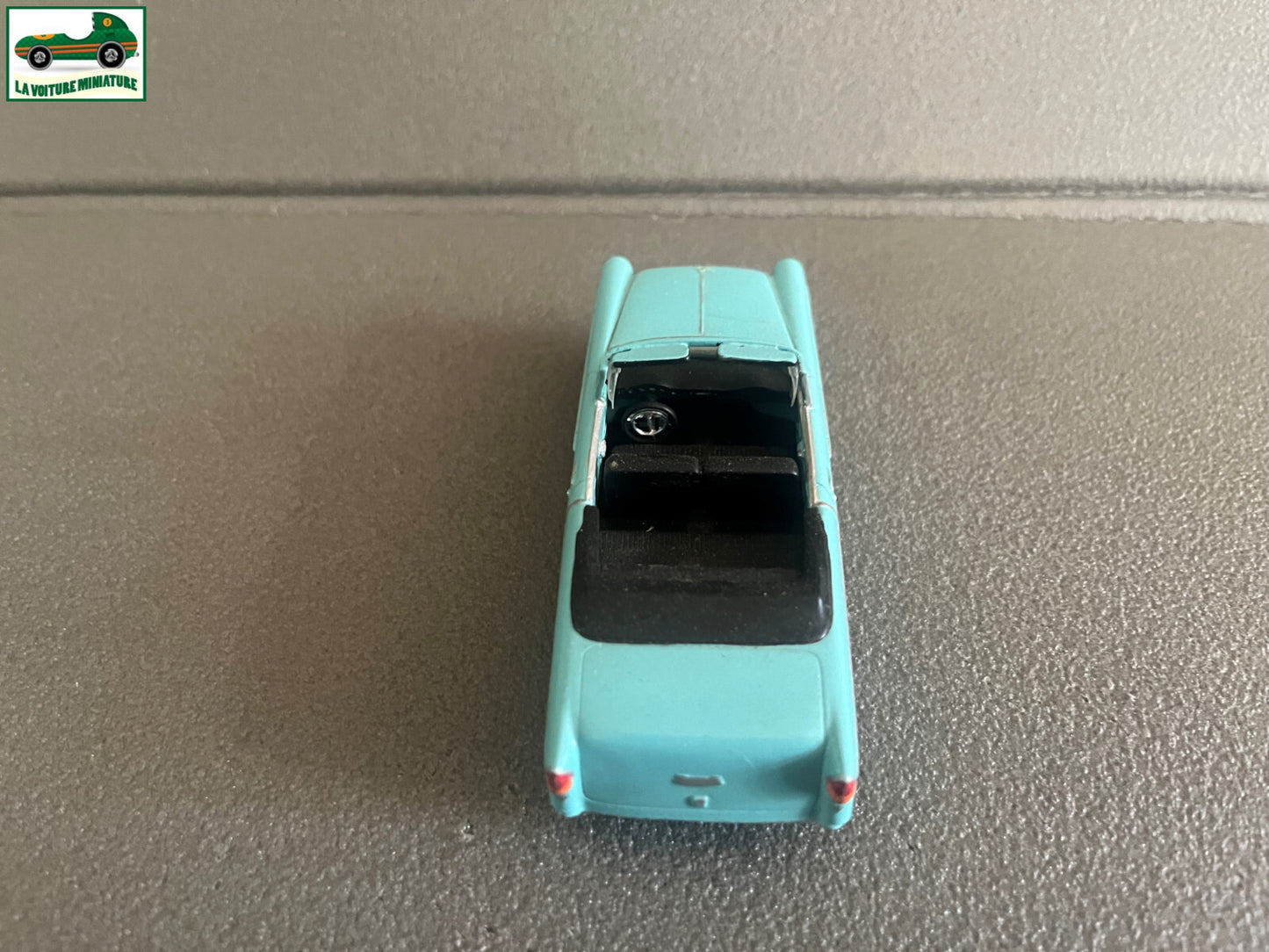 Voiture Miniature Kit monté Chevrolet 1955 Provence Moulage 1/43