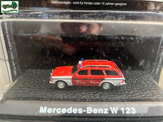 Miniature Voiture Camion de Pompiers Mercedes Benz W 123 DeAgostini au 1/72