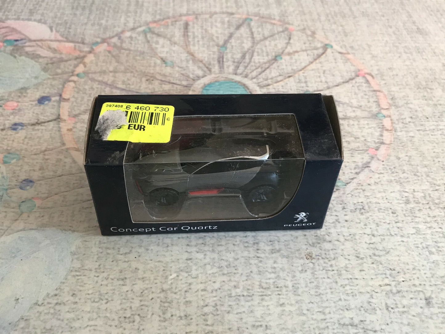 Voiture miniature Peugeot Concept Car Quartz Norev 3 inches 1/64