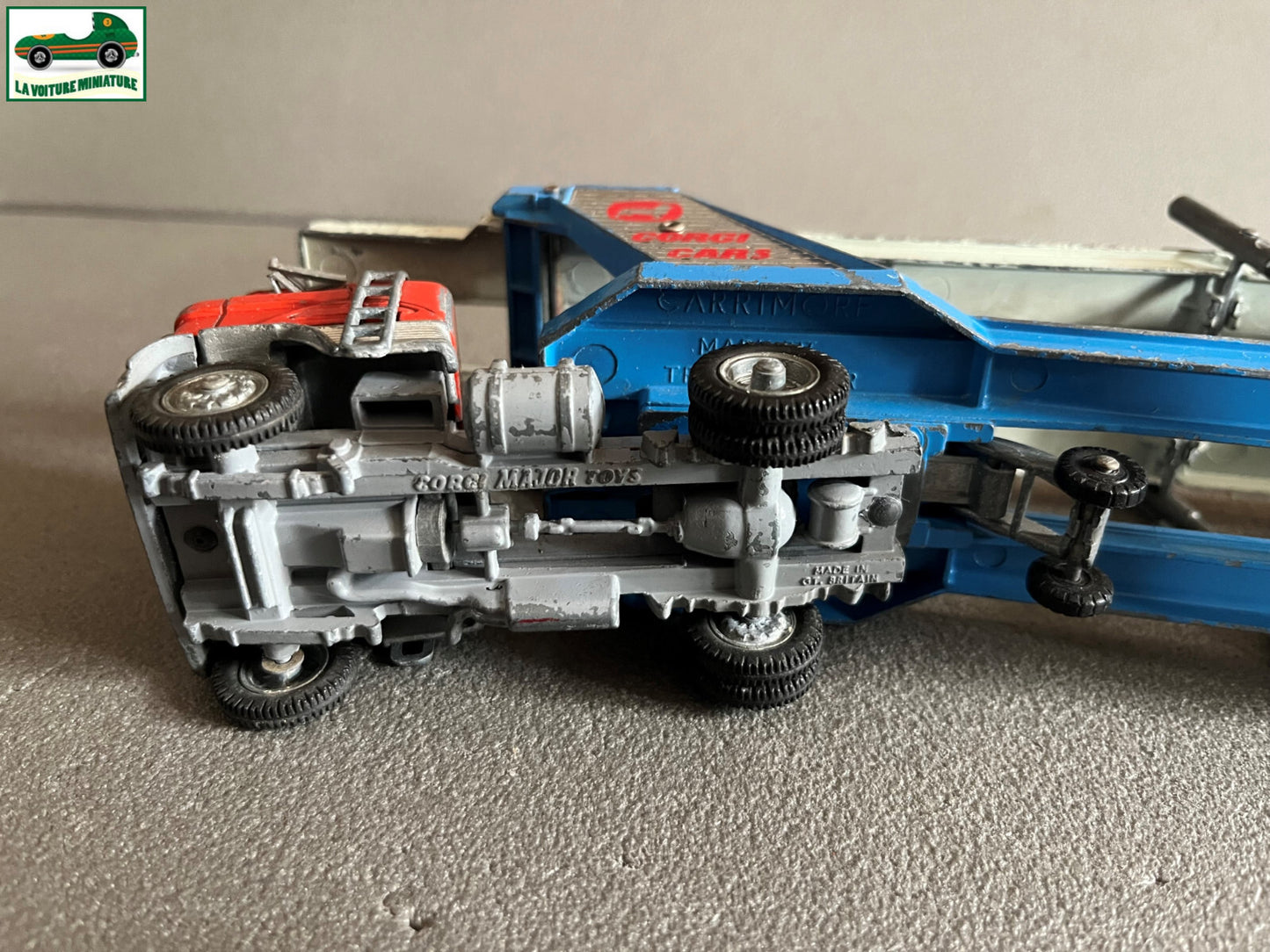 Ancienne Miniature Camion Transporteur Carrimore Mark IV Corgi Major Toys Ancien