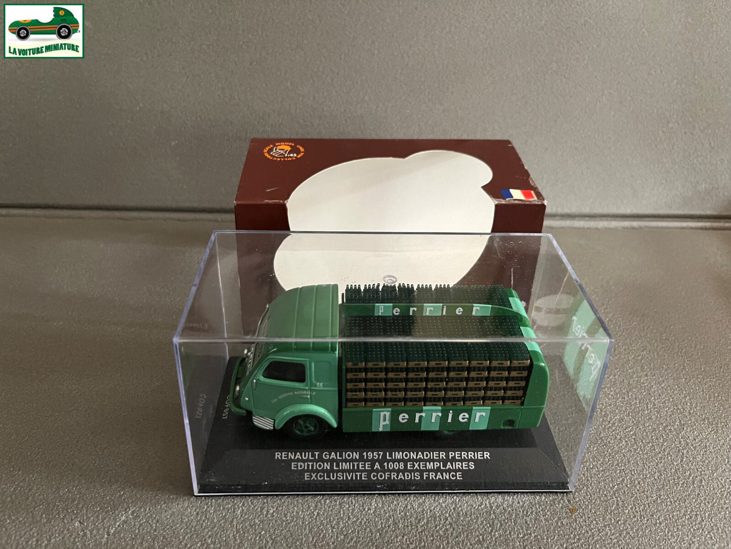 Voiture Miniature Renault Galion 1957 Perrier Ixo Cofradis au 1/43