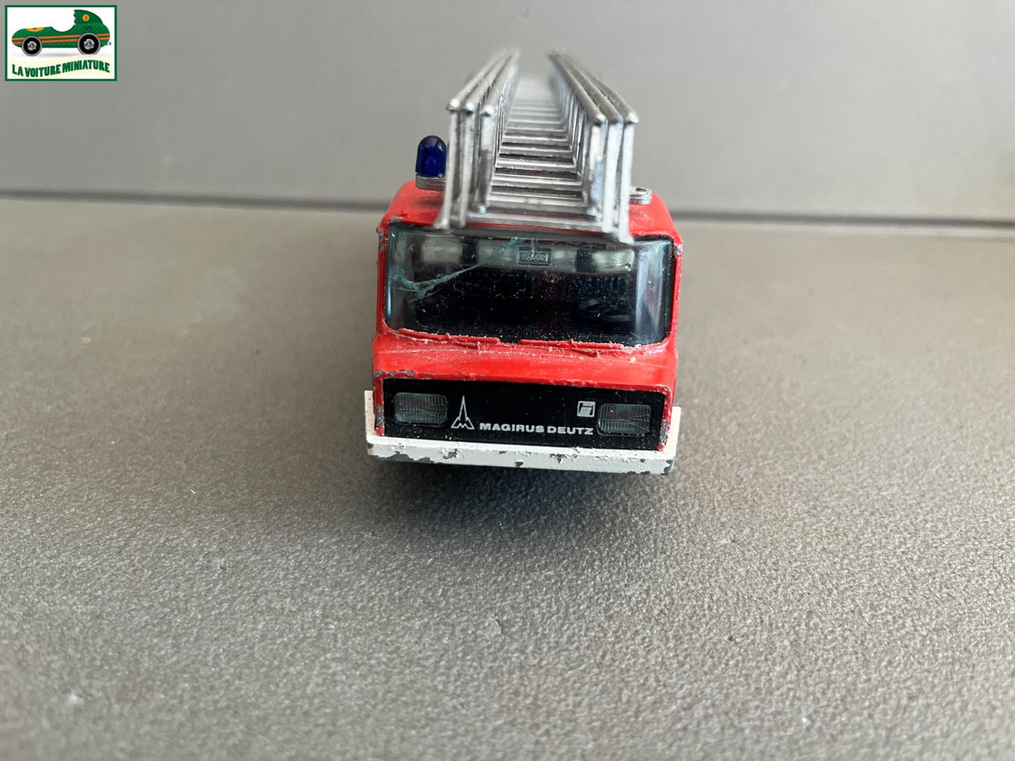 Ancienne Miniature Camion Pompiers Magirus Deutz Gama Défauts