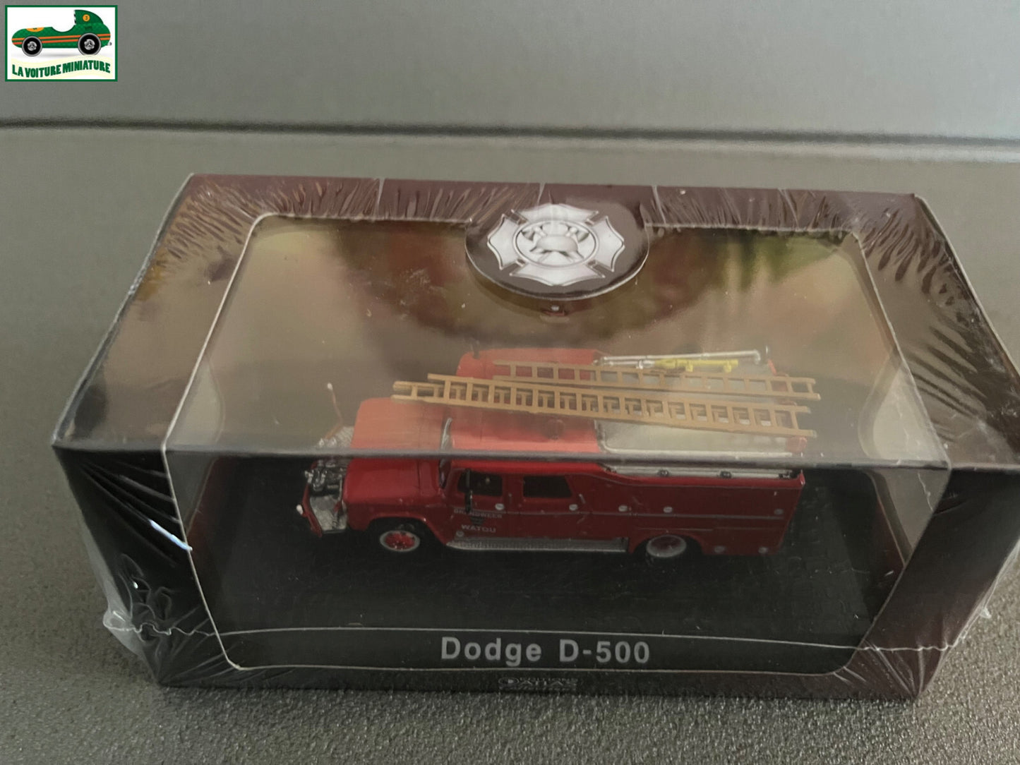 Voiture miniature Camion Pompiers Dodge D-500 Editions Atlas au 1/72