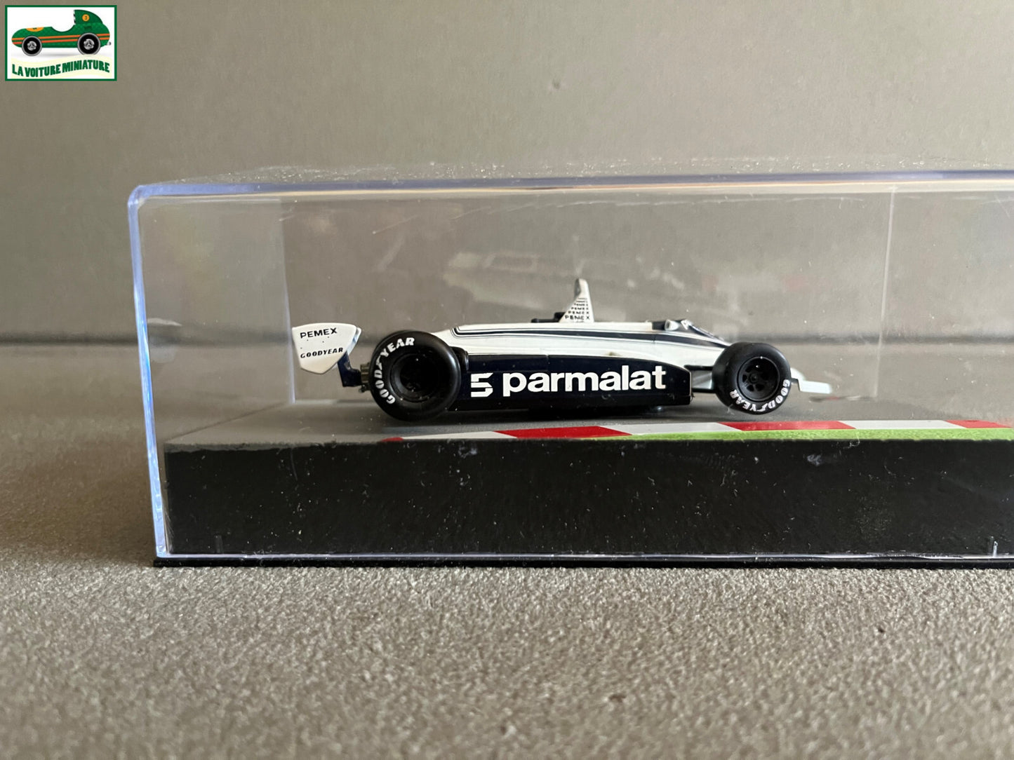 Voiture miniature Formule 1 F1 Brabham BT49 1981 Piquet au 1/43