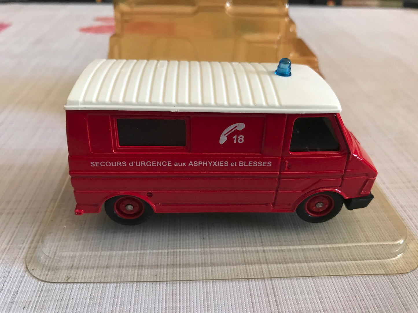 Voiture Miniature Pompiers Citroen C35 VSAB Solido au 1/50