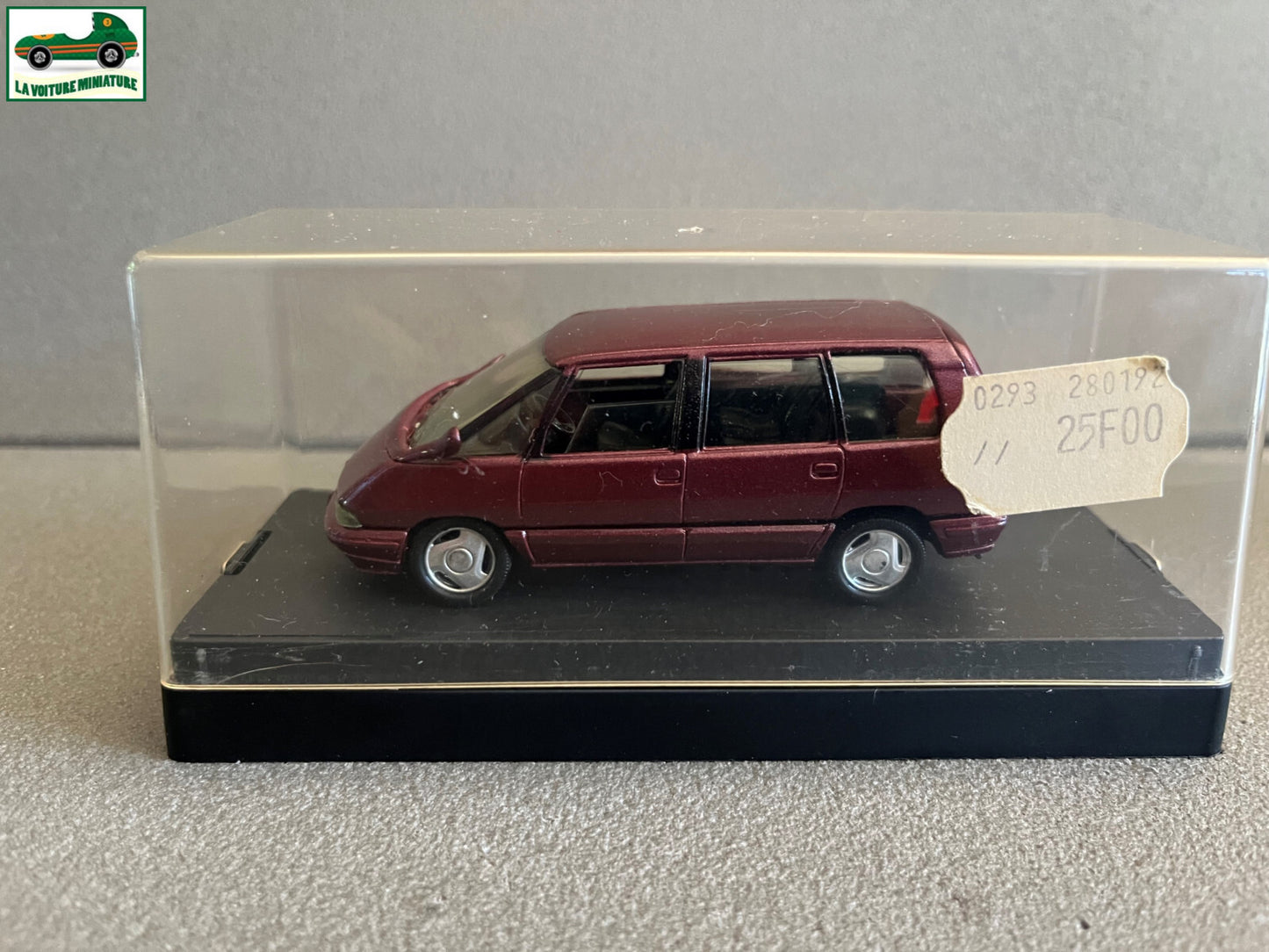 Voiture miniature Renault Espace Solido au 1/43