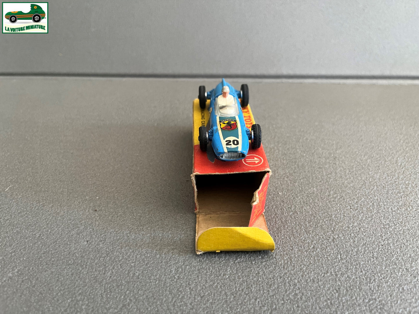 Ancienne Miniature Voiture Copper Racing Car Dinky Toys 240 England