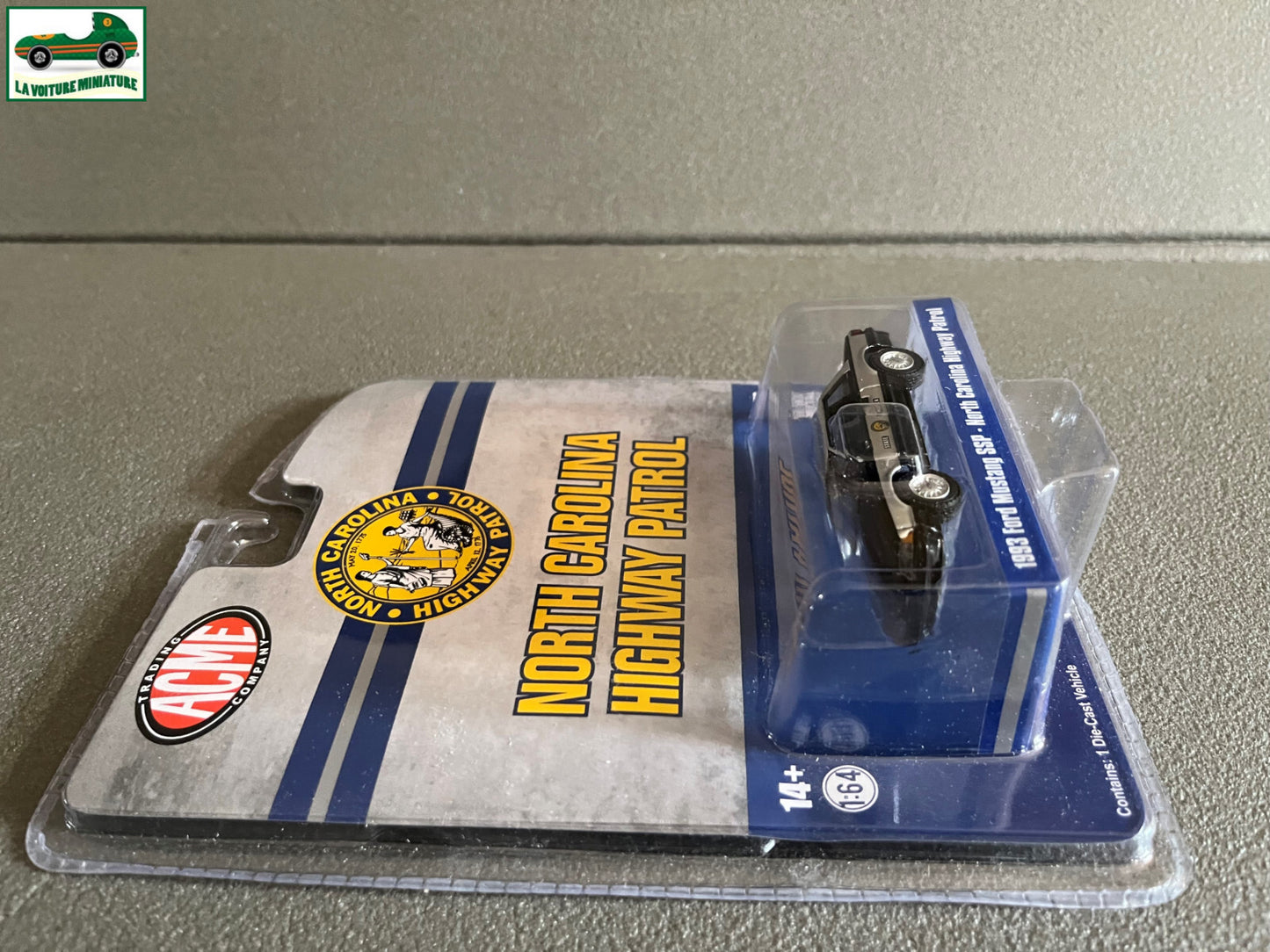 Voiture Miniature 1993 Ford Mustang SSP North Carolina Highway Patrol Acme 1/64