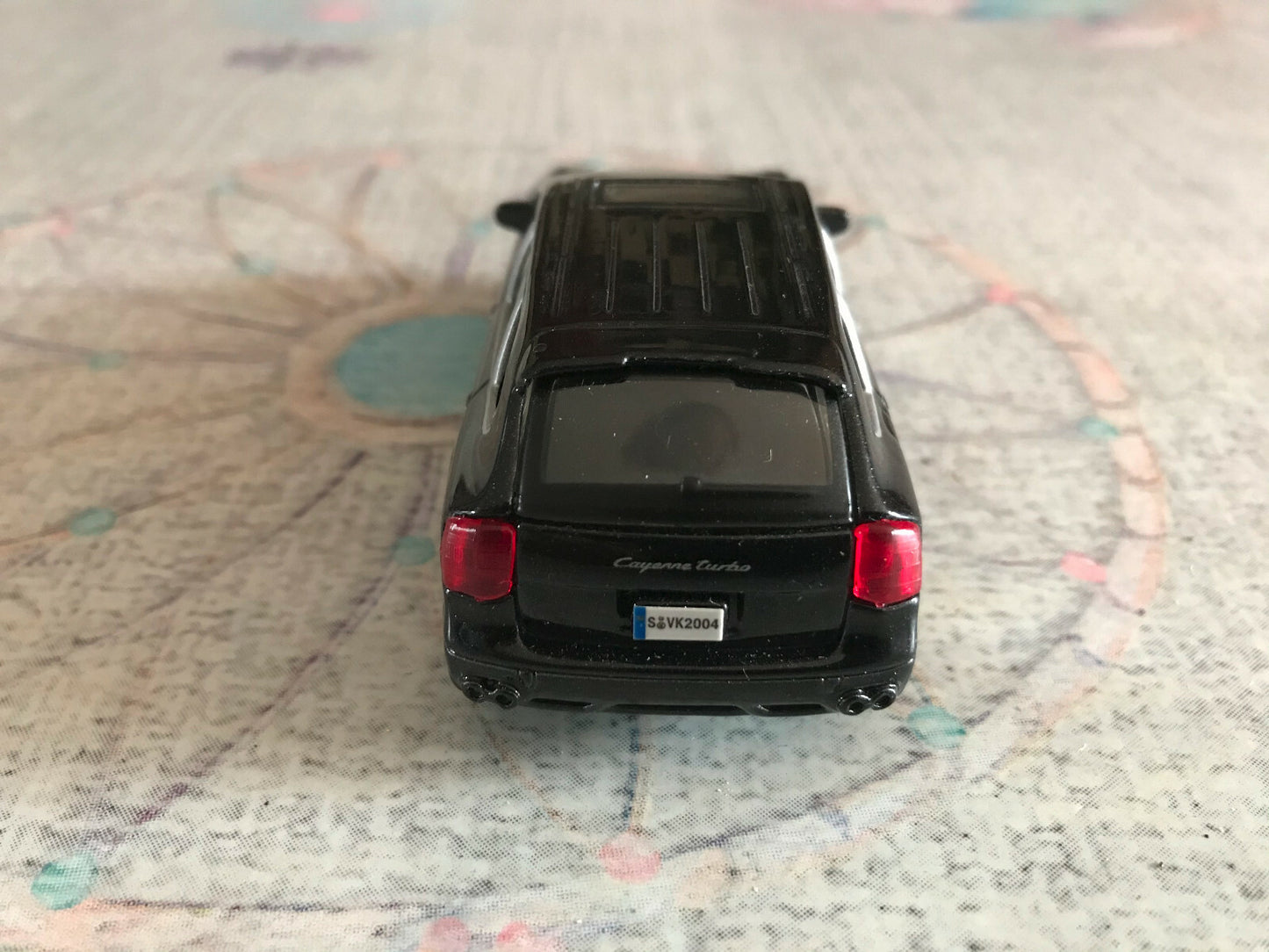 Voiture miniature Porsche Cayenne Turbo Burago 1/43