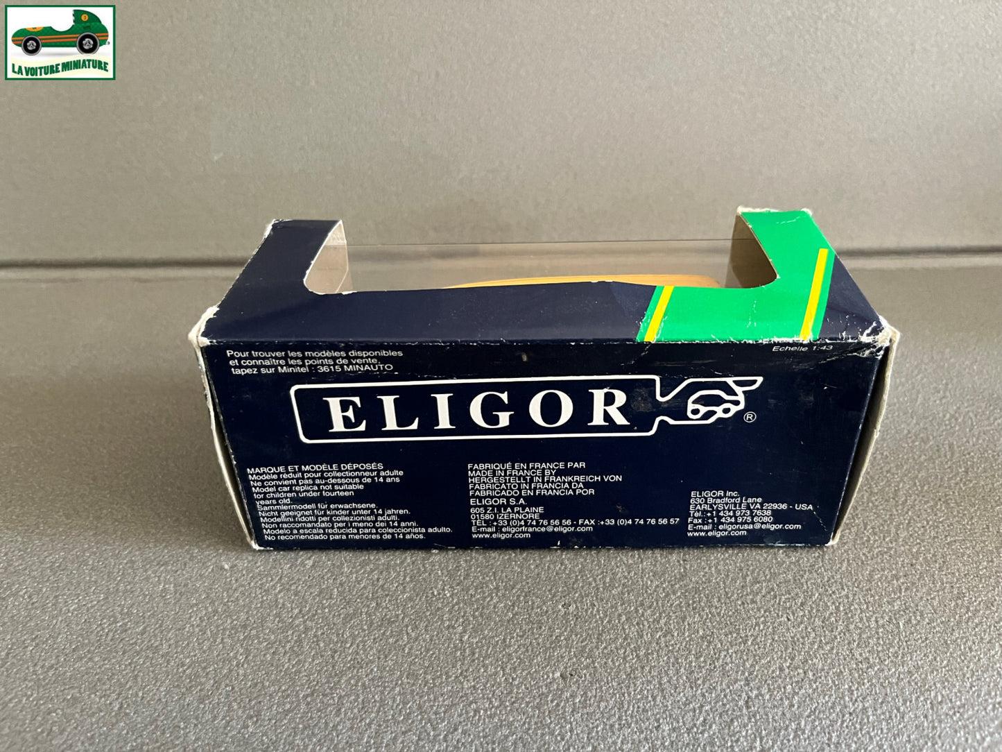 Voiture miniature Renault 1000 Kg La Poste Eligor France 1/43