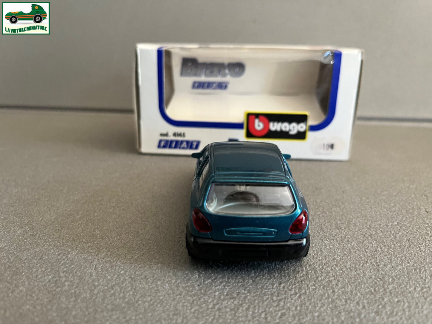 Voiture miniature Fiat Bravo cod. 4145 Burago au 1/43