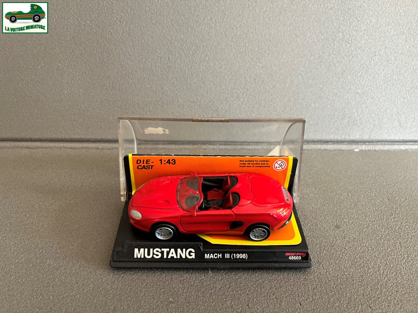 Voiture miniature Ford Mustang Mach III 1998 NewRay au 1/43