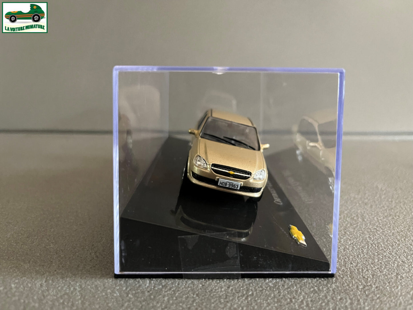 Voiture miniature Américaine Chevrolet Classic 2011 au 1/43